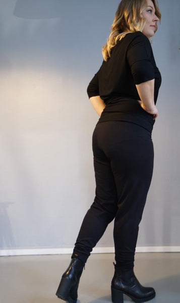 LARA housut,  talvilaatu, musta, made in Finland